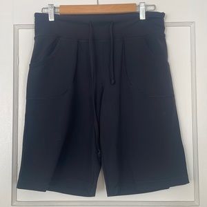 Lululemon black drawstring bike shorts size 8